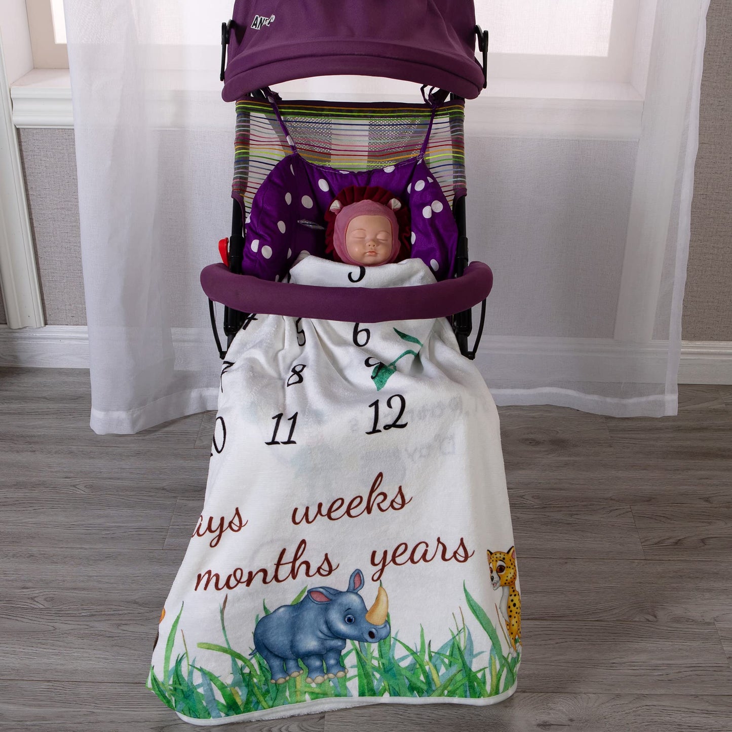 vmaisi Baby Milestone Blanket Gifts - Newborn Boy & Girl Monthly Year Infant Growth Blankets Nursery Swaddling Blankets (Green Animals - Baby, Double Printed)